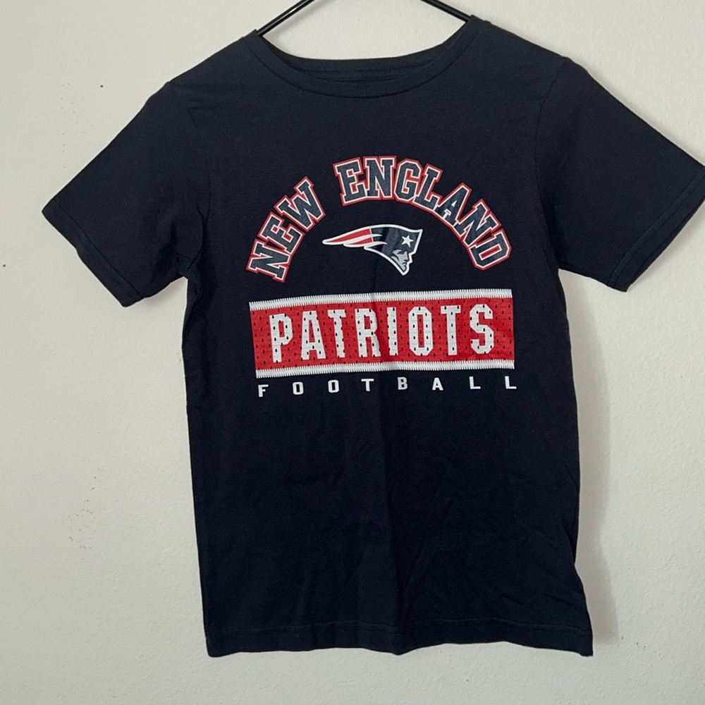 Women NFL New England Patriot T-Shirt Size Medium